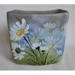 Vase décoratif avec fleurs de camomilles