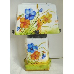 Decorative lamp with blue and yellow pansies
