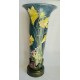 Grand vase décoratif avec fleurs jaunes