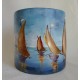 Vase décoratif avec des bateaux 